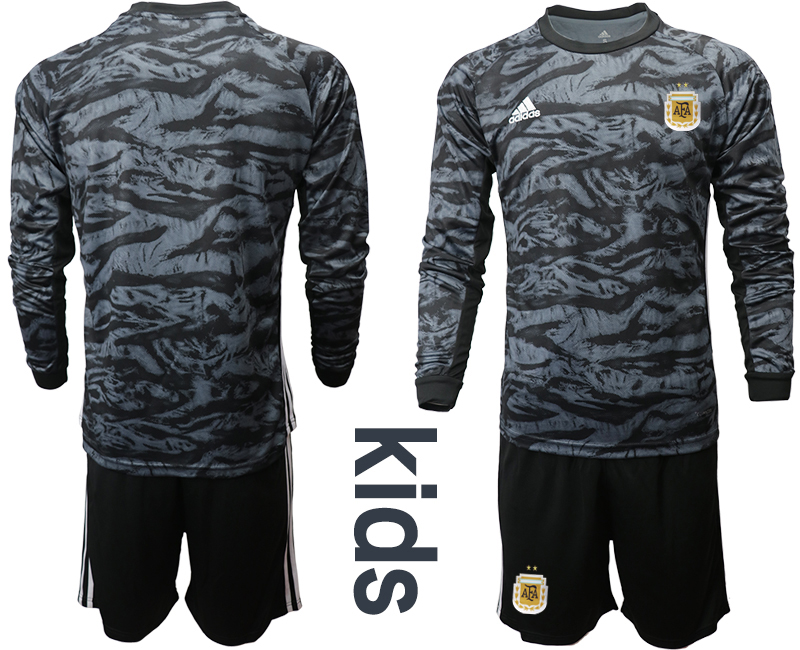 Cheap Youth 2020-2021 Season National team Argentina goalkeeper Long sleeve black Soccer Jersey2